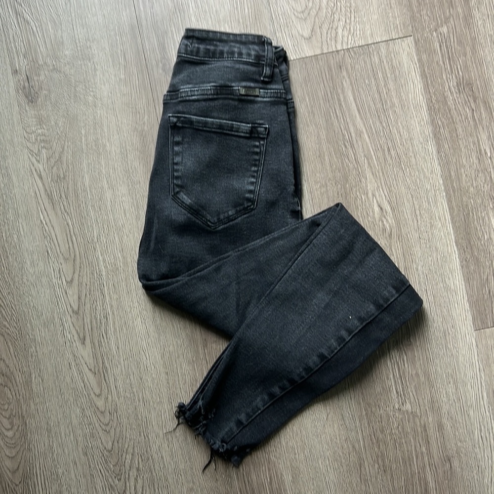 KanCan- frayed ankle botton fly jeans - 25